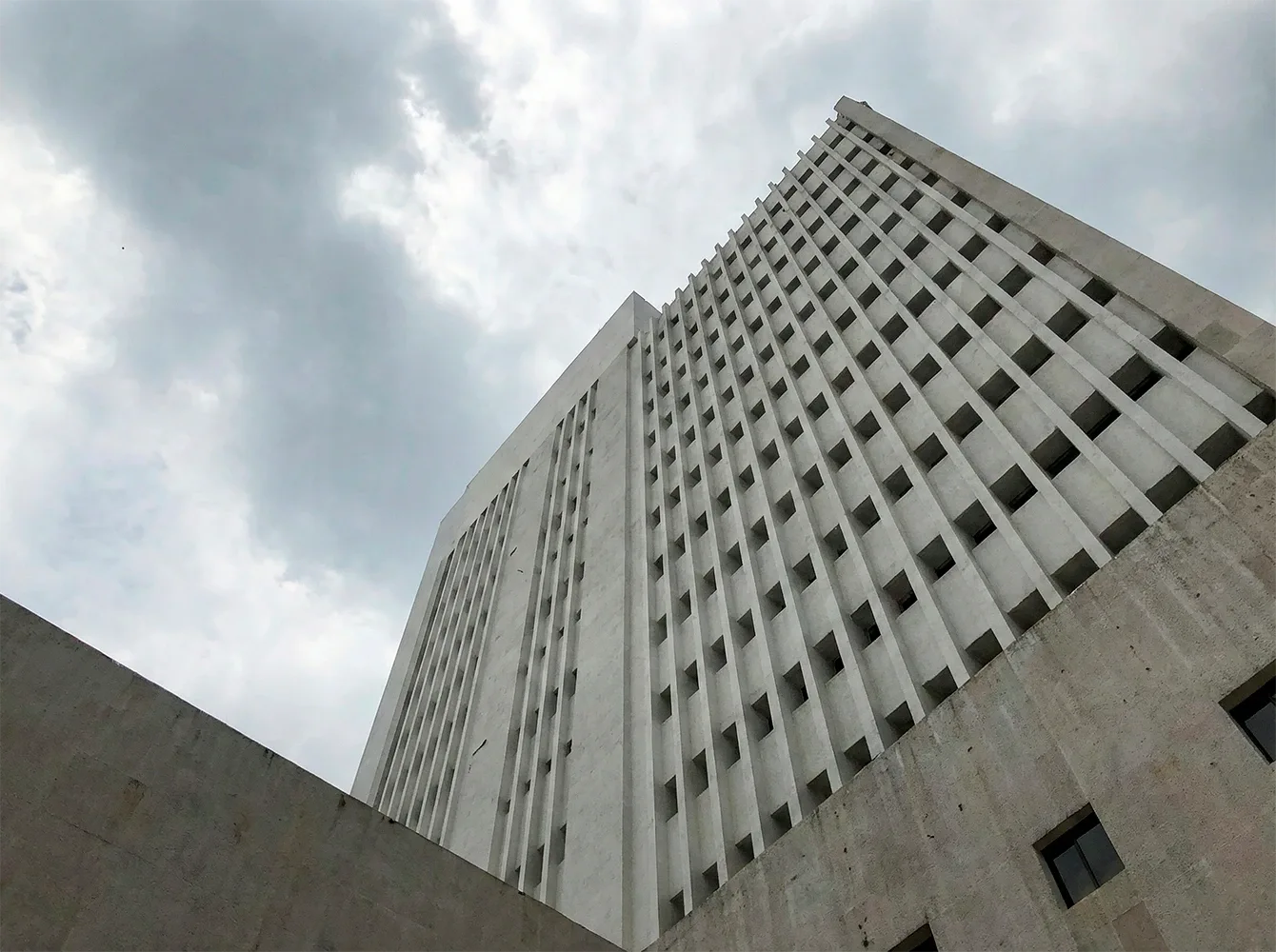 Palacio de Justicia de Cali — servicios judiciales